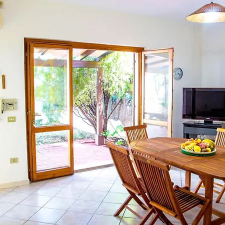 Salemi's Garden, Free Parking Iuns0217 Cala Gonone