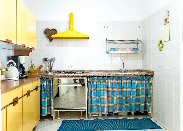 Daire Salemi's Garden, Free Parking Iuns0217 Cala Gonone